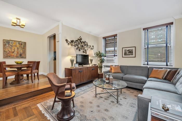 Real estate property located at 49 96th #3-B, NewYork, Upper West Side, New York City, NY