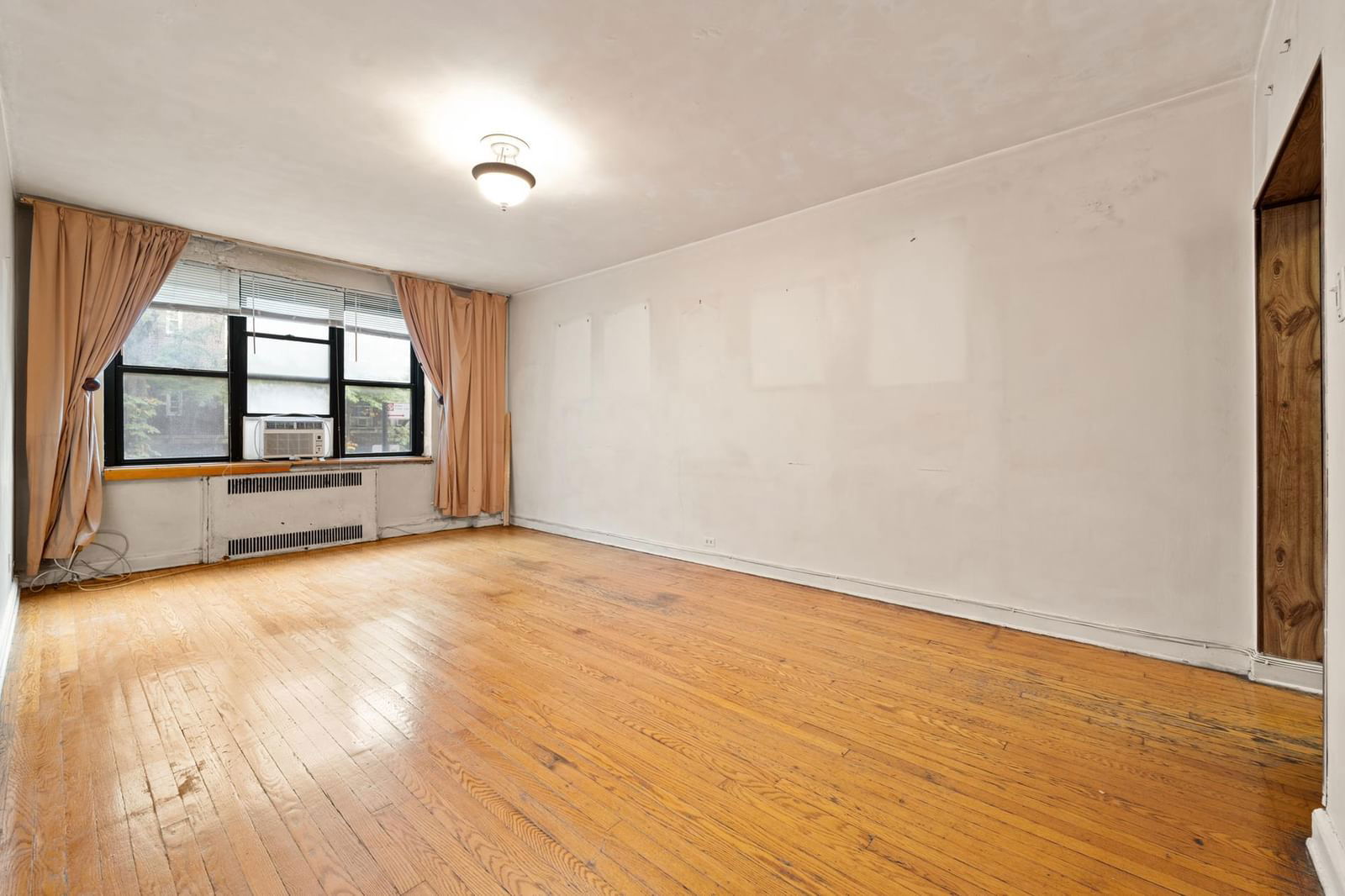 Real estate property located at 34-40 79th #1-E, Queens, Jackson Heights, New York City, NY