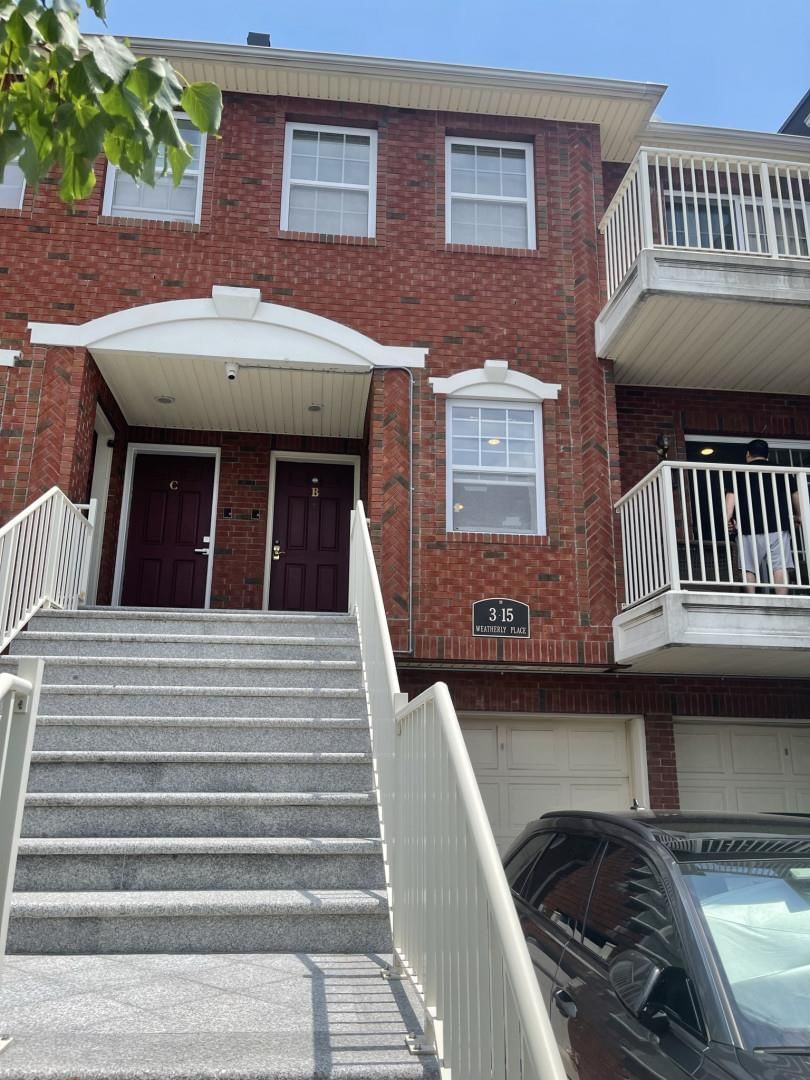 Real estate property located at 3-15 Weatherly B, Queens, College Point, New York City, NY