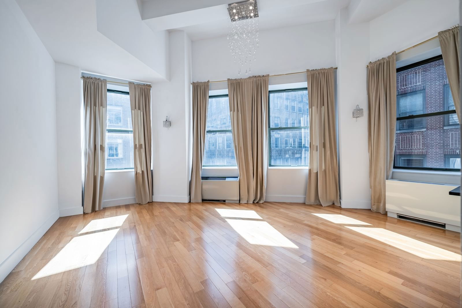 Real estate property located at 99 John #1207, NewYork, Seaport District, New York City, NY