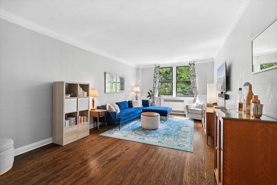 Real estate property located at 357 55th #3H, NewYork, Hells Kitchen, New York City, NY