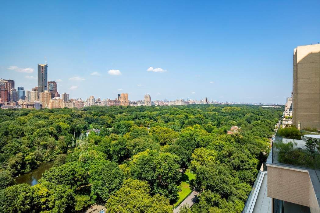 Real estate property located at 781 Fifth #18th Floor, NewYork, Lenox Hill, New York City, NY