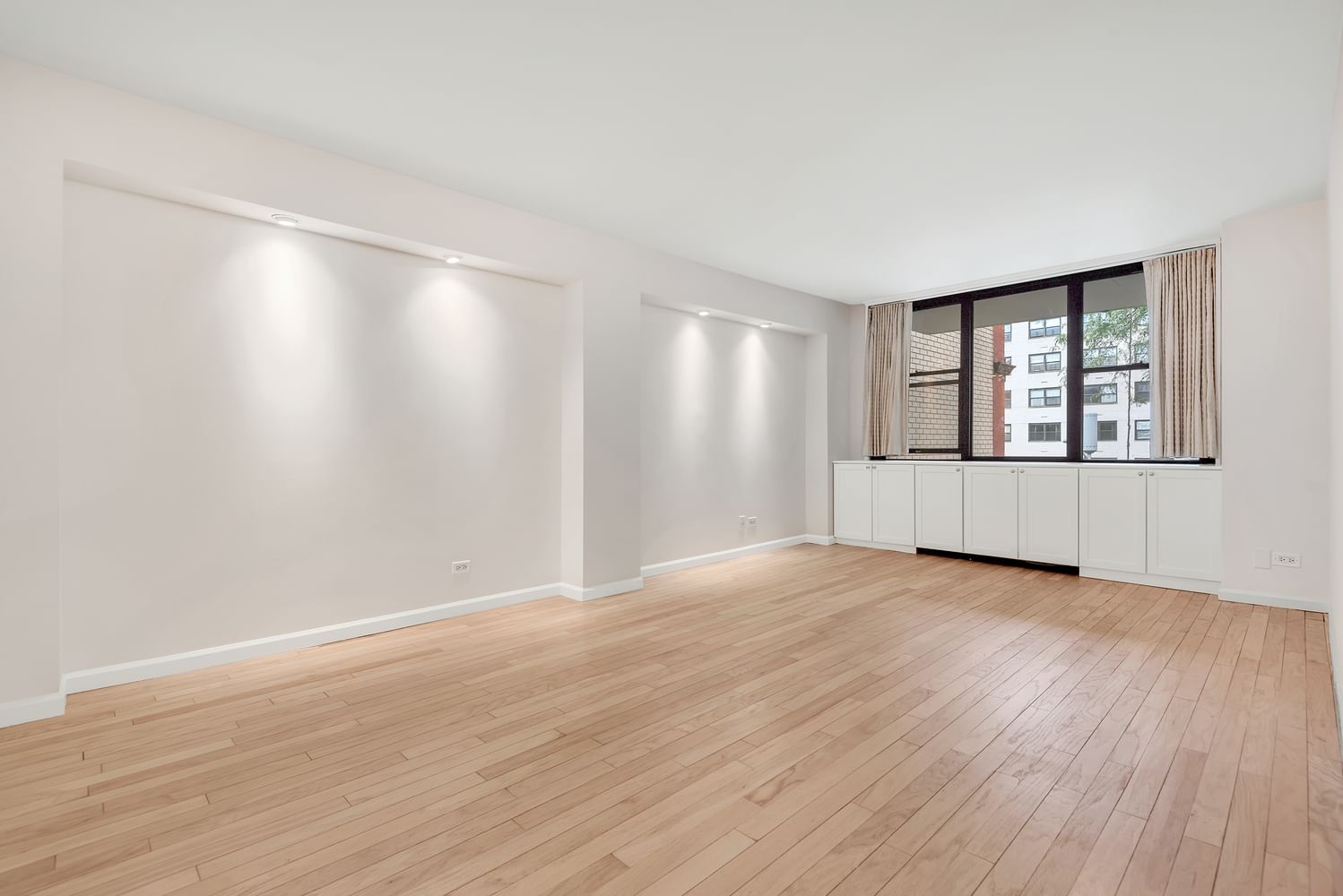 Real estate property located at 301 87th #3F, NewYork, Yorkville, New York City, NY