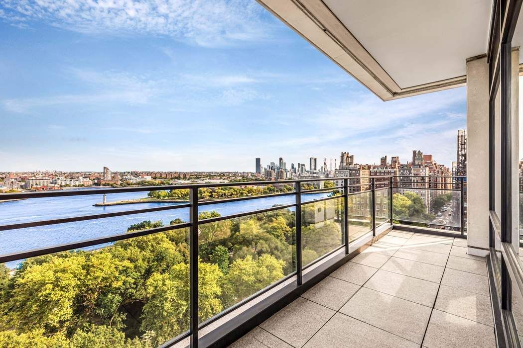 Real estate property located at 170 End #16A, NewYork, Yorkville, New York City, NY