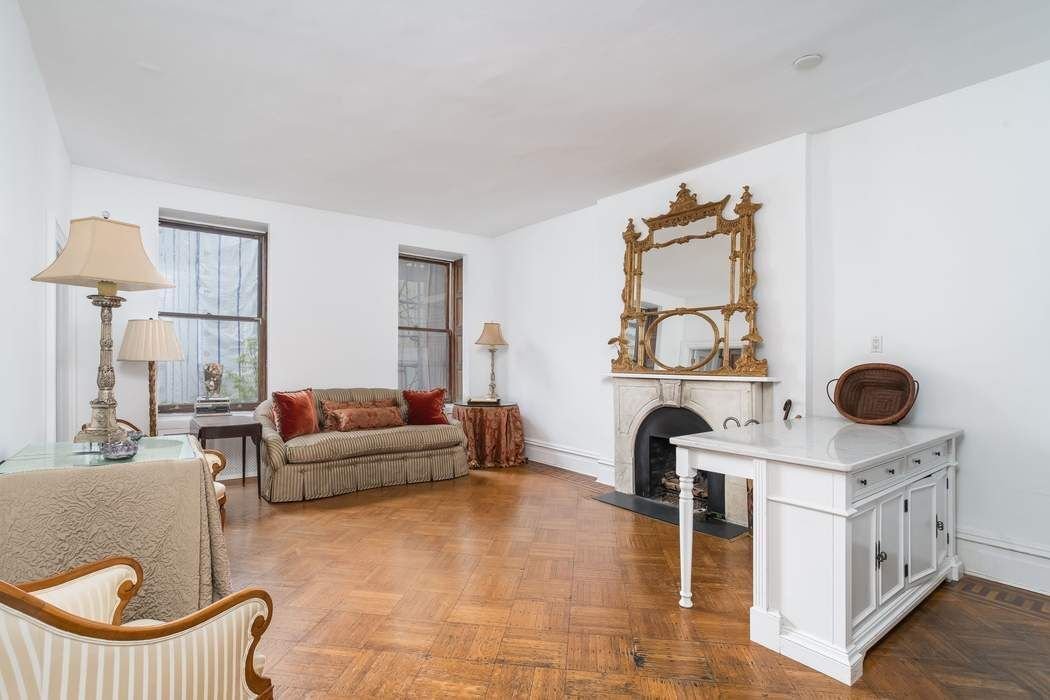 Real estate property located at 12 75th #4f, NewYork, Upper East Side, New York City, NY