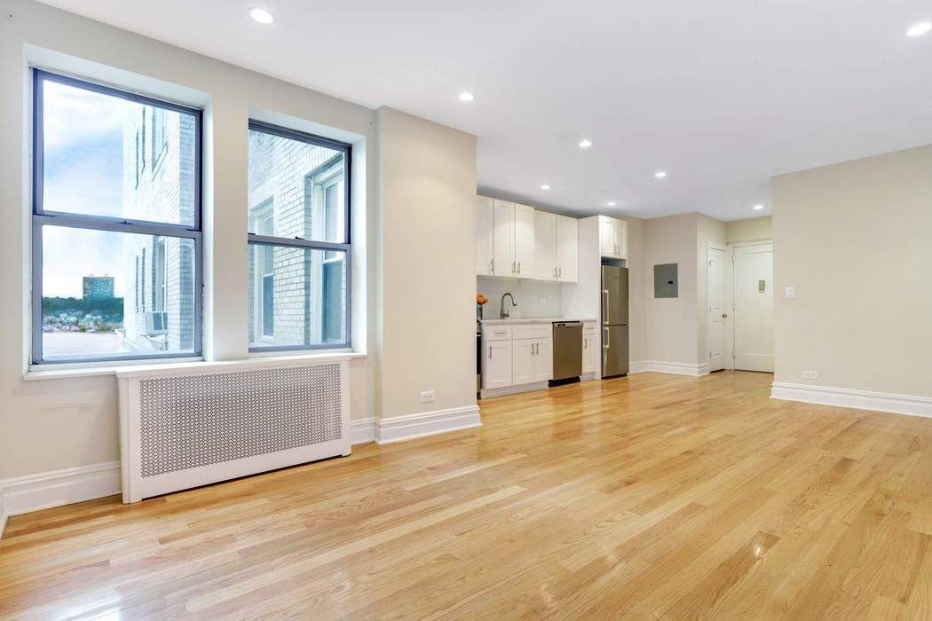 Real estate property located at 156-08 Riverside #2F, New York, New York City, NY