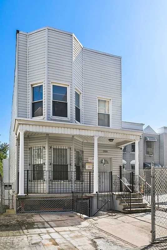 Real estate property located at 1918 Daly (House), Bronx, New York City, NY