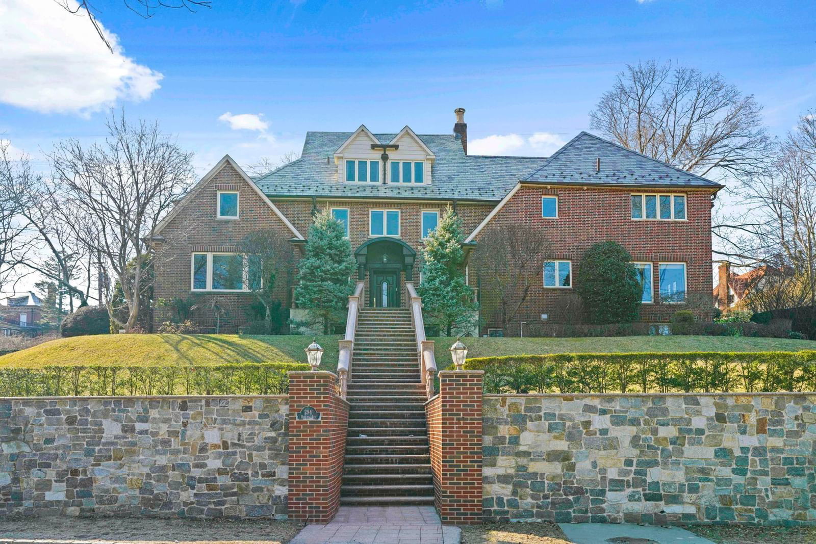 Real estate property located at 294 Howard (House), Richmond, New York City, NY