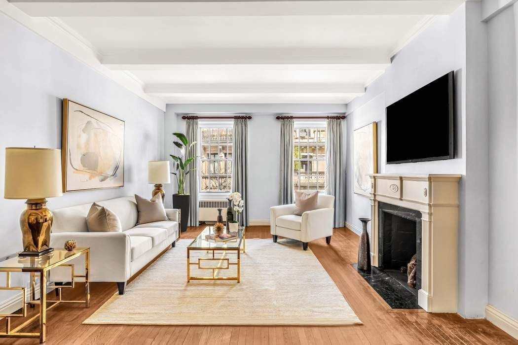 Real estate property located at 4 88th #5A, NewYork, Carnegie Hill, New York City, NY
