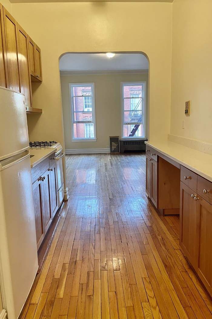 Real estate property located at 100 73rd #2E, New York, New York City, NY