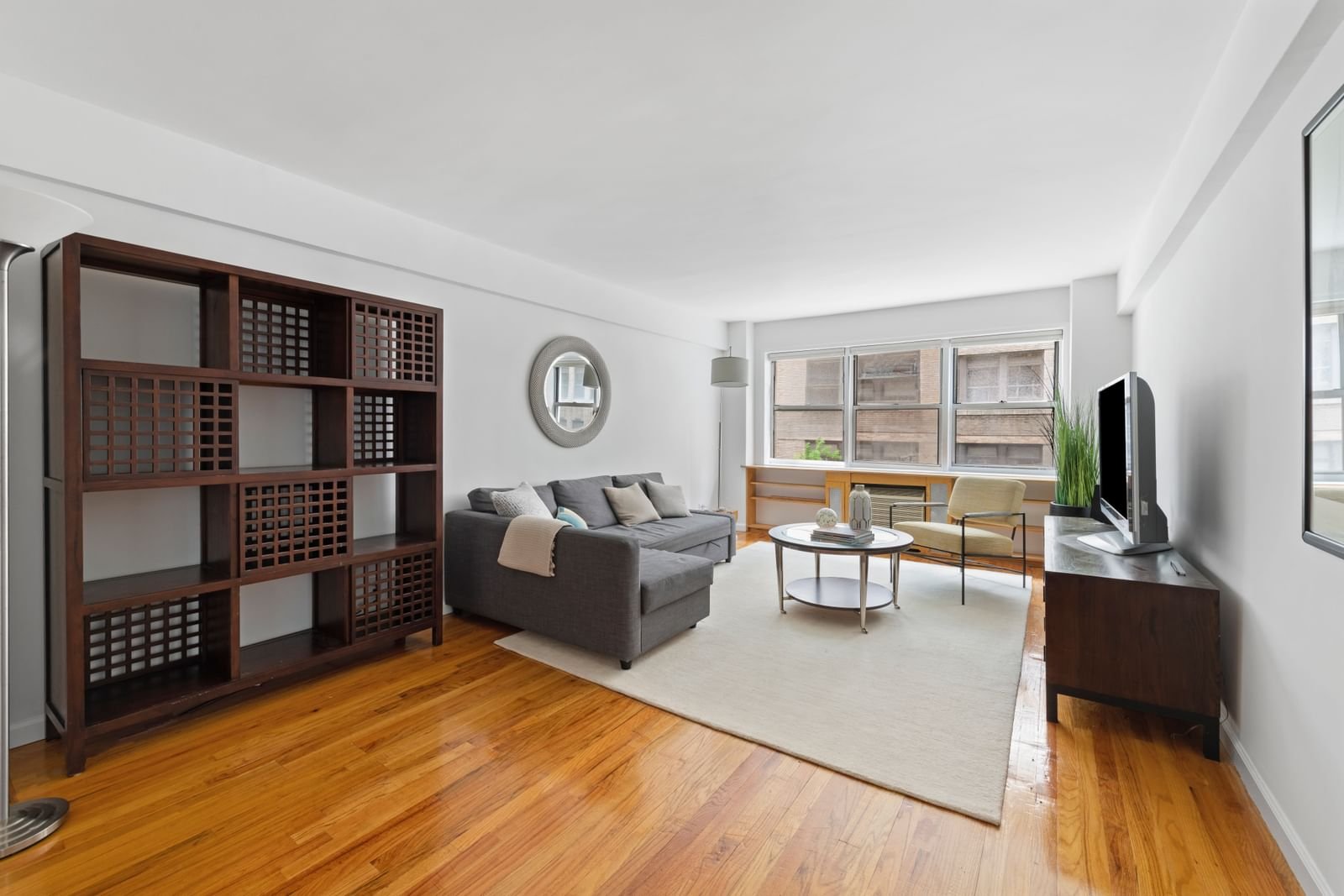 Real estate property located at 321 45th #6d, NewYork, Turtle Bay, New York City, NY