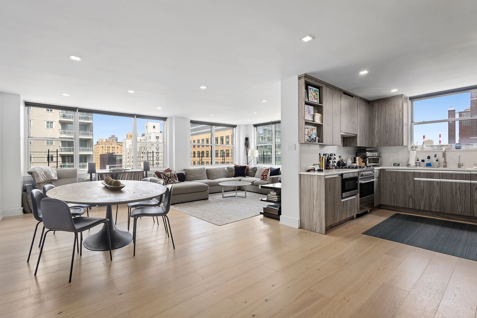 Real estate property located at 250 65th #12A, NewYork, Lenox Hill, New York City, NY