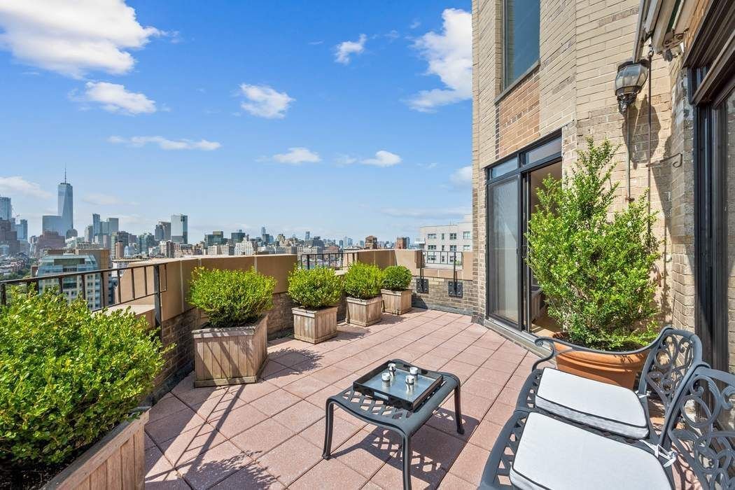 Real estate property located at 1 Fifth #18GK, NewYork, Greenwich Village, New York City, NY