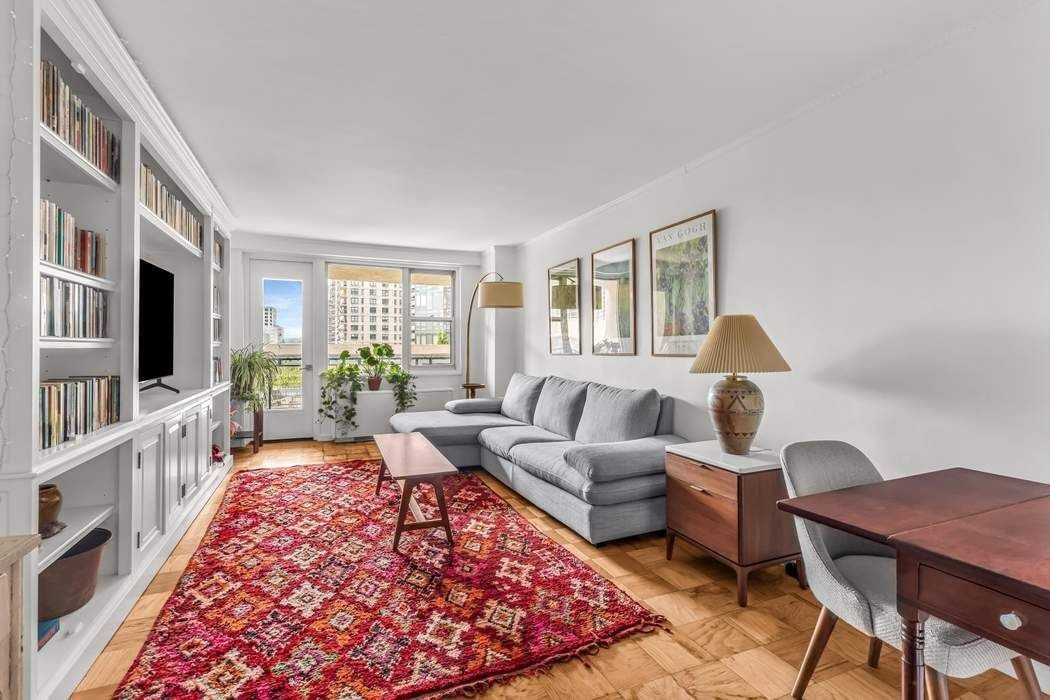 Real estate property located at 165 66th #7D, NewYork, Lincoln Square, New York City, NY