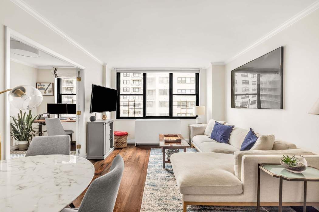 Real estate property located at 301 87th #8E, NewYork, Yorkville, New York City, NY