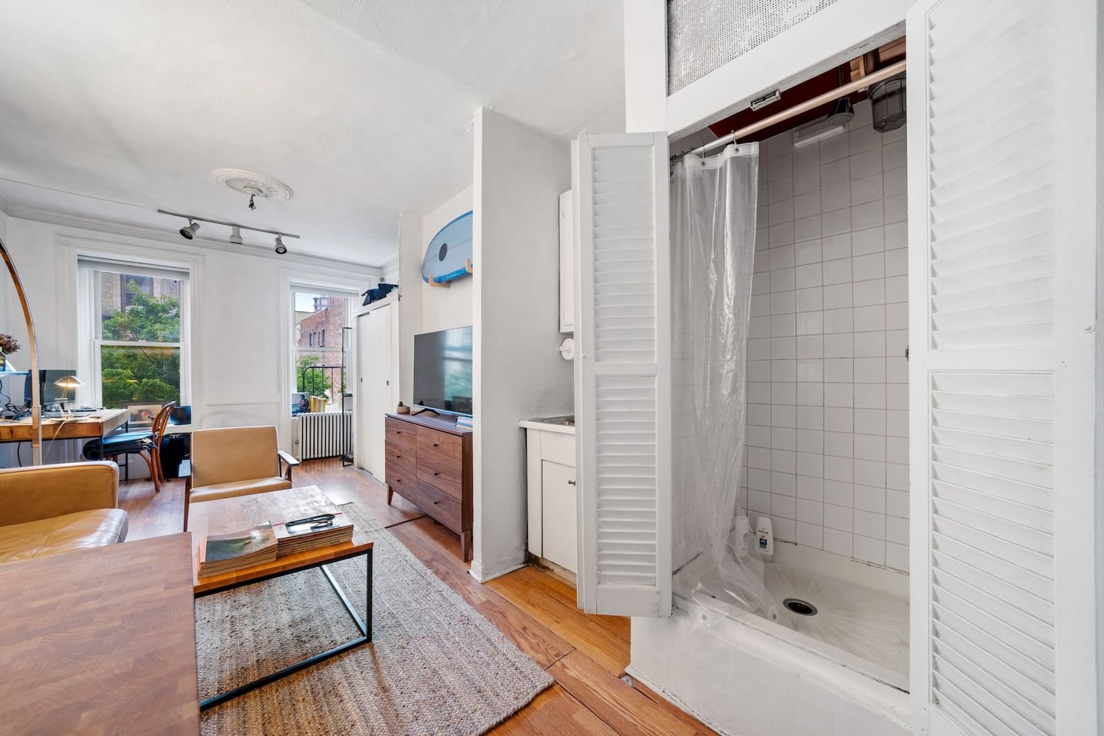 Real estate property located at 138-140 10th #5F, NewYork, Greenwich Village, New York City, NY