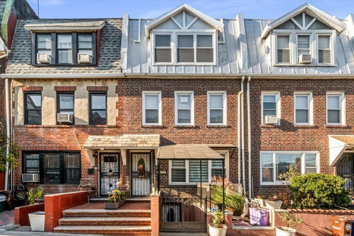 Real estate property located at 20-34 32nd Entire Building, Queens, Ditmars-Steinway, New York City, NY