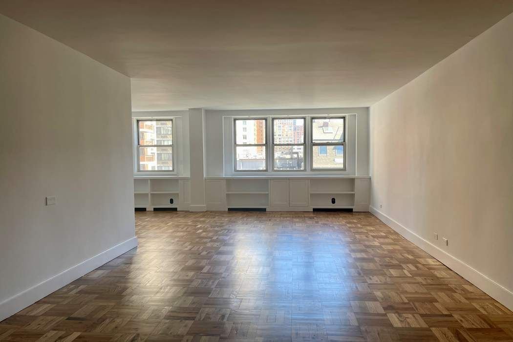 Real estate property located at 215 80th #10J, NewYork, Yorkville, New York City, NY