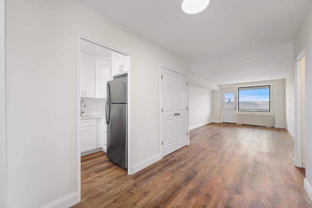 Real estate property located at 4901 Henry Hudson #10M, Bronx, Riverdale, New York City, NY