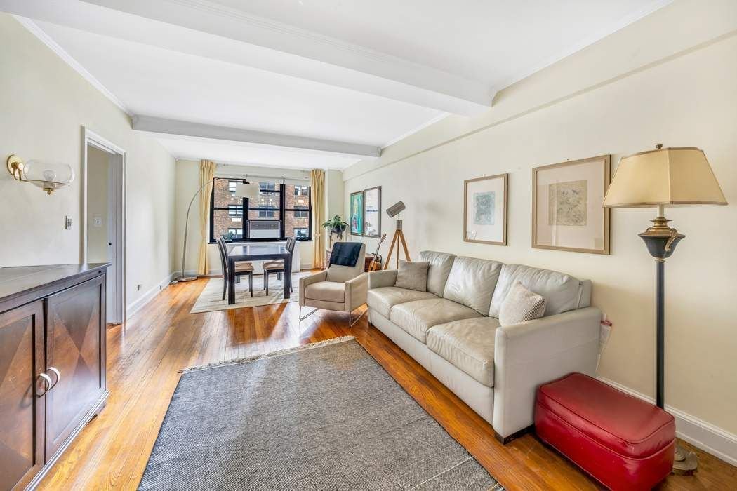 Real estate property located at 240 79th #6B, NewYork, Upper East Side, New York City, NY