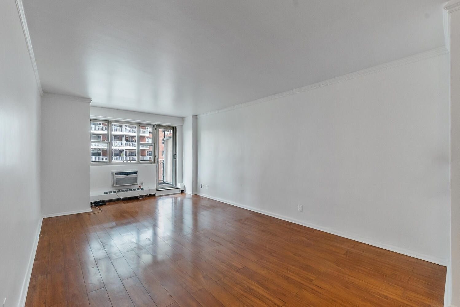Real estate property located at 52-30 39th #4L, Queens, New York City, NY