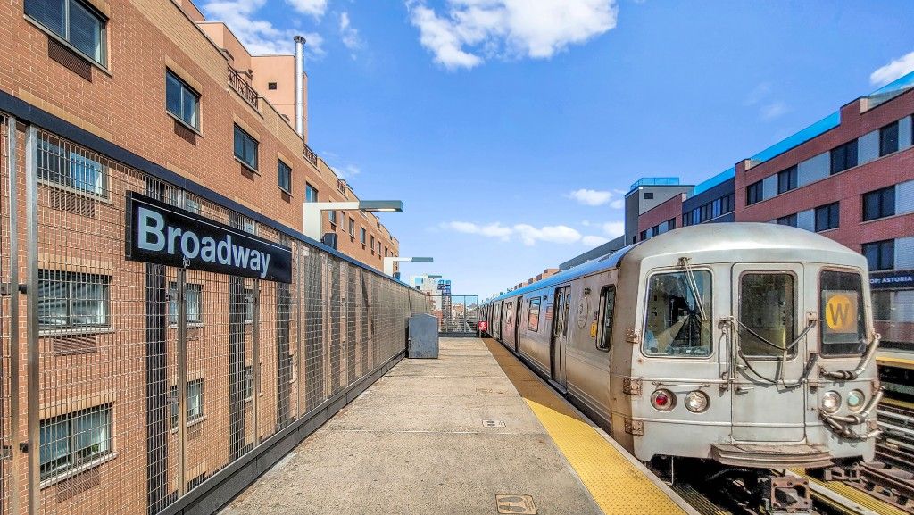 Real estate property located at 14-23 31st #2E, Queens, New York City, NY