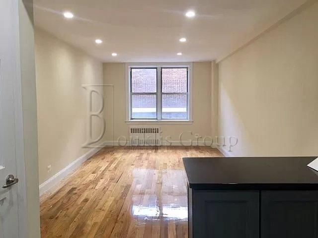 Real estate property located at 31-85 Crescent #119, Queens, Astoria, New York City, NY