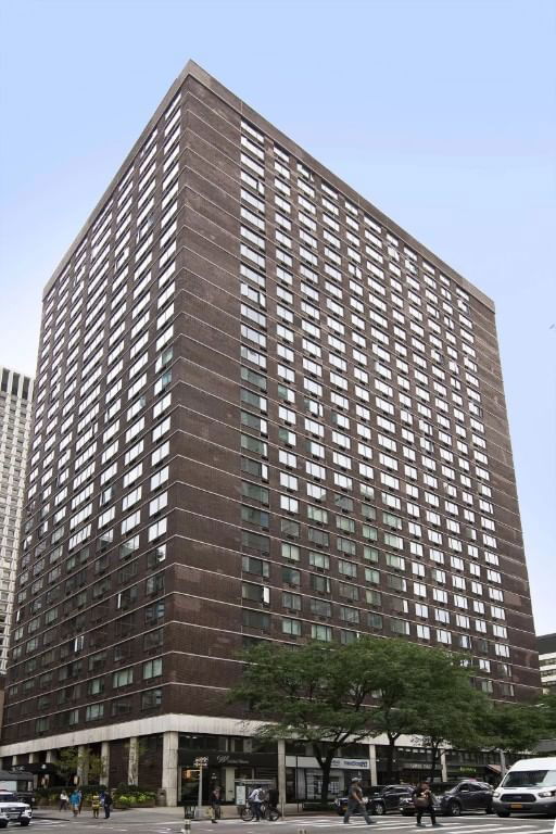 Real estate property located at 245 54th #24C, NewYork, Midtown East, New York City, NY