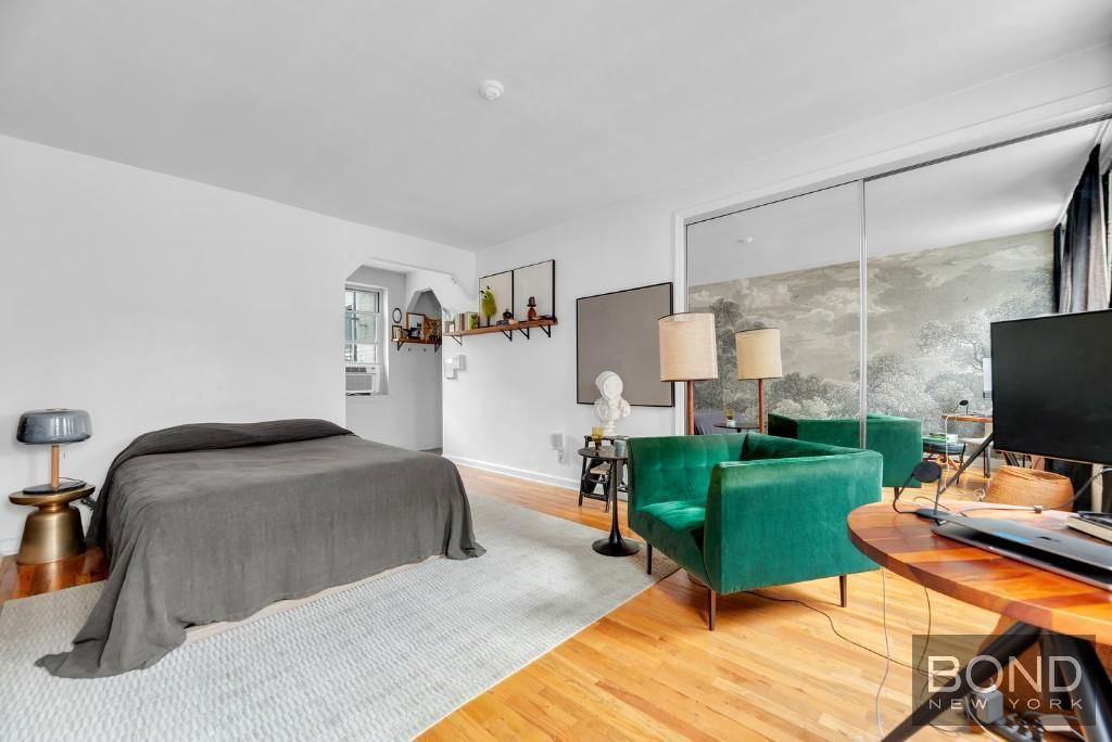 Real estate property located at 26 Bedford #3B, NewYork, Greenwich Village/West Village, New York City, NY
