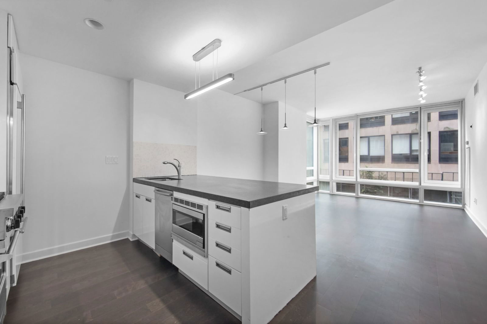 Real estate property located at 261 28th #2D, NewYork, Chelsea, New York City, NY