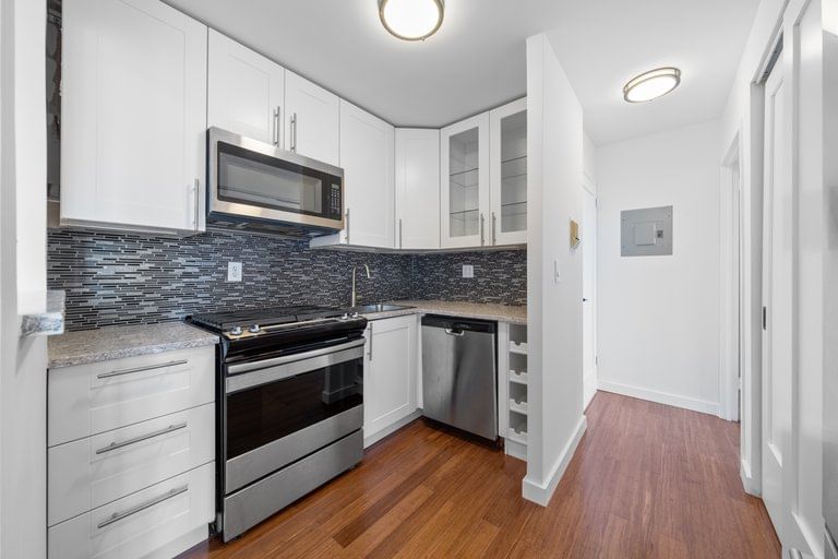 Real estate property located at 353 72nd #20B, NewYork, Upper East Side, New York City, NY