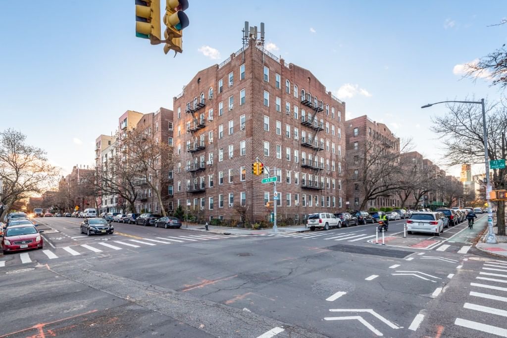 Real estate property located at 41-08 43rd #5F, Queens, Sunnyside Gardens, New York City, NY