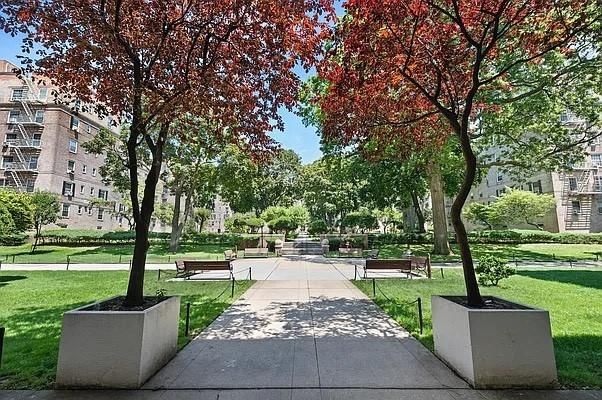 Real estate property located at 55-25 31st #4I, Queens, New York City, NY