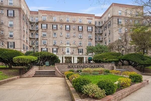 Real estate property located at 55-25 31st #4I, Queens, New York City, NY