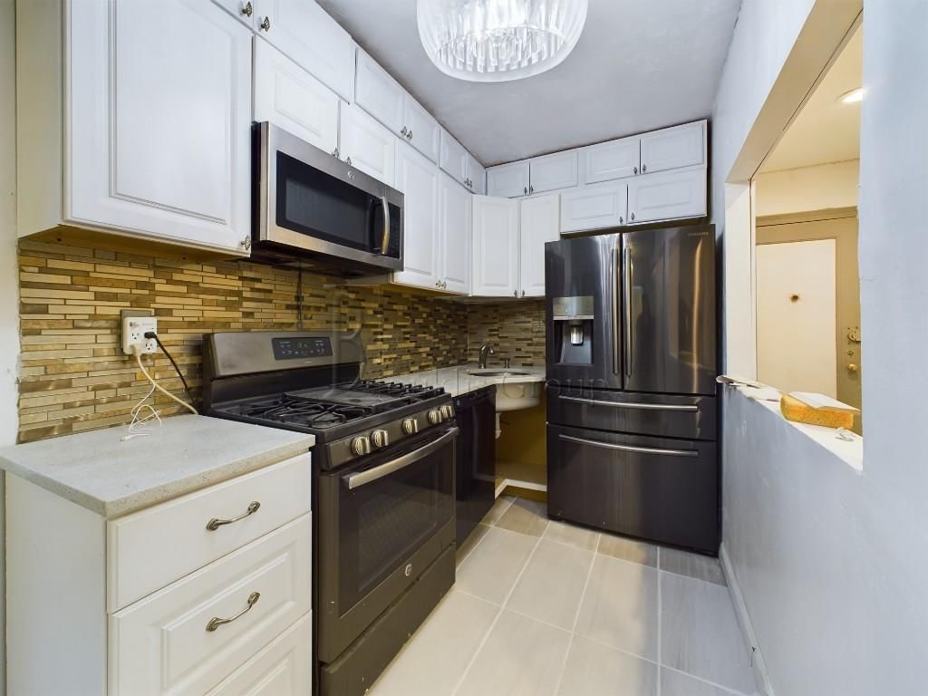 Real estate property located at 55-25 31st #4I, Queens, New York City, NY