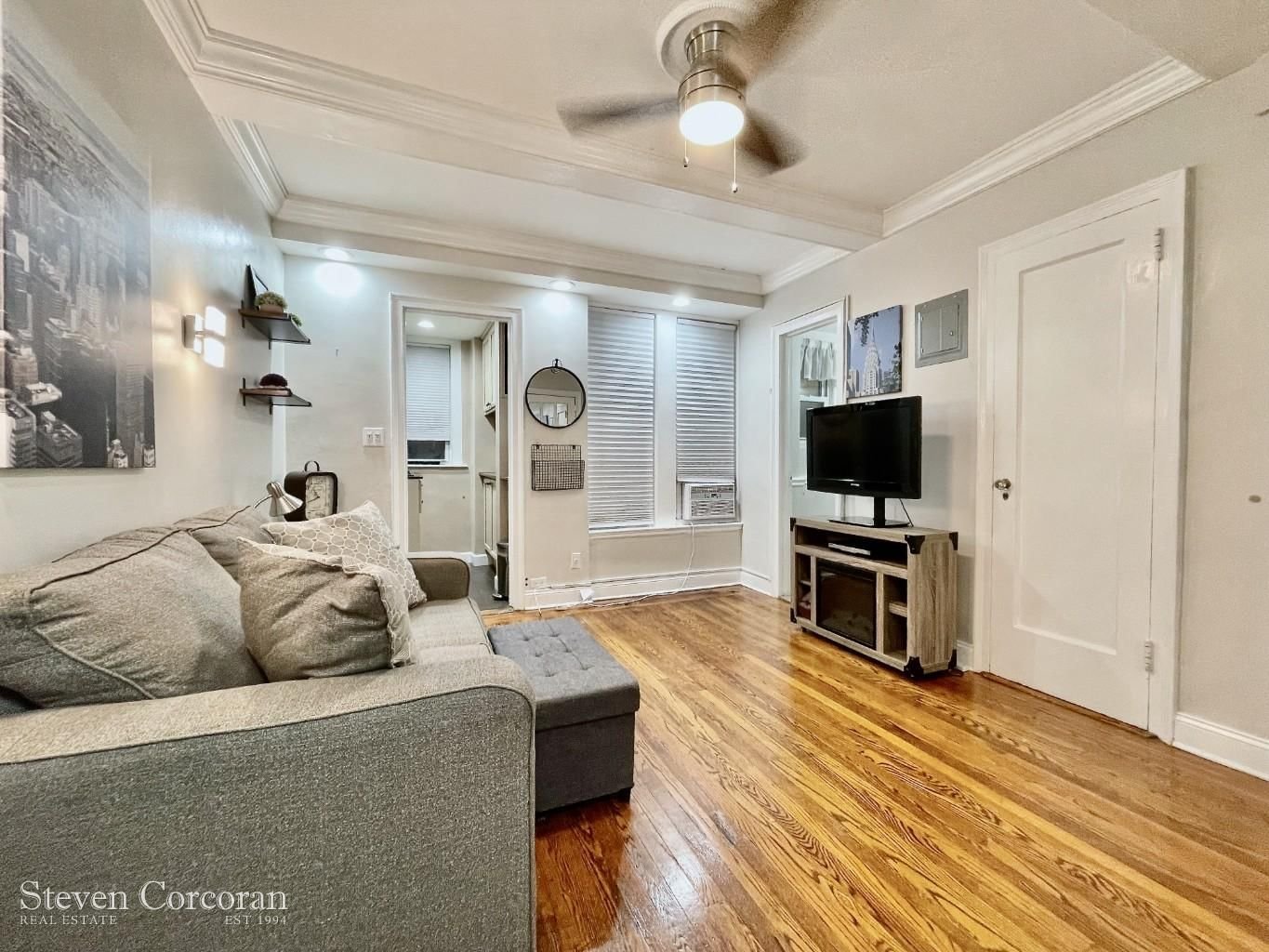 Real estate property located at 314 41st #303B, NewYork, Midtown East, New York City, NY