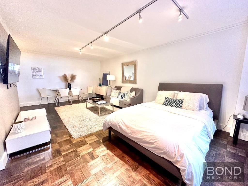 Real estate property located at 50 Sutton #2B, NewYork, Sutton Place, New York City, NY