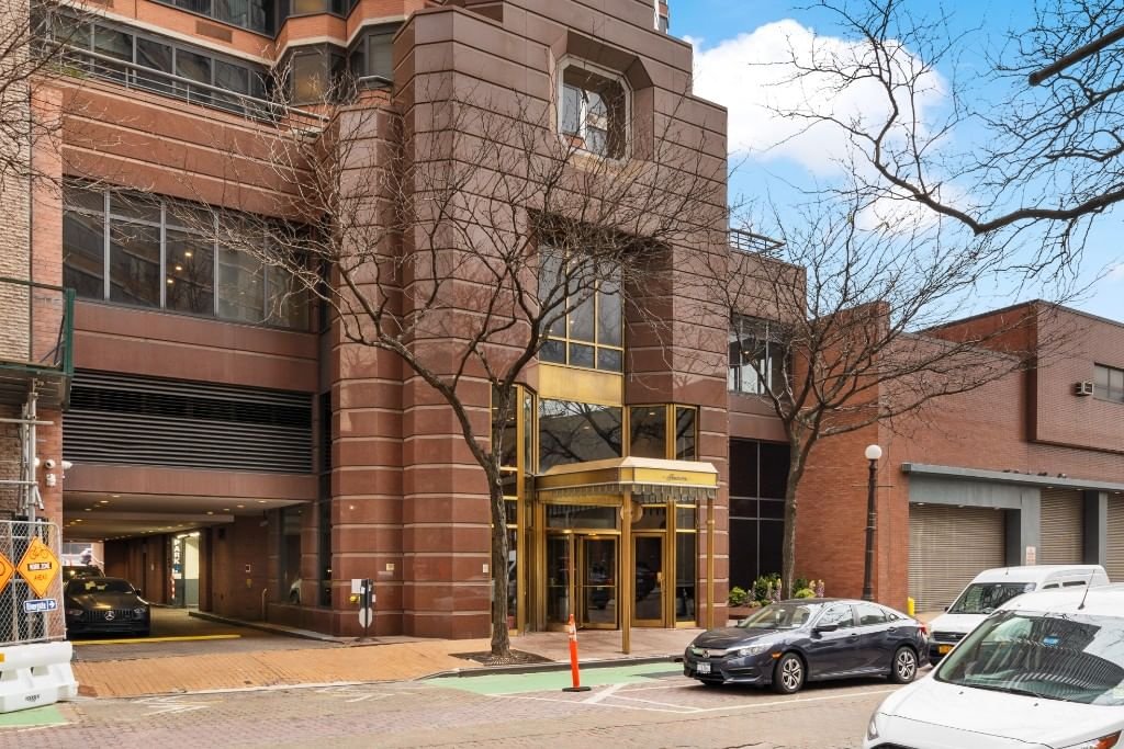 Real estate property located at 415 37th #18M, NewYork, Murray Hill, New York City, NY