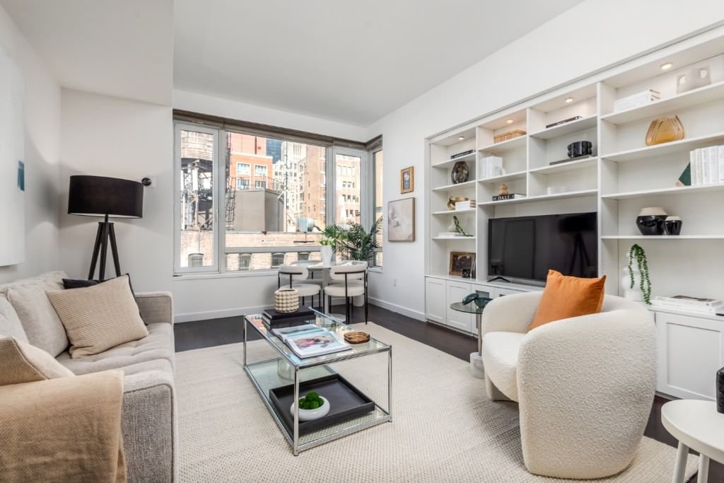 Real estate property located at 261 28th #8F, NewYork, Chelsea, New York City, NY