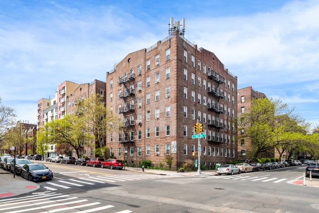 Real estate property located at 41-08 43rd #6E, Queens, Sunnyside Gardens, New York City, NY
