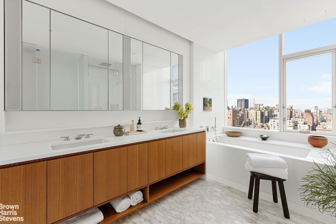 Real estate property located at 1289 LEXINGTON #18A, New York, Carnegie Hill, New York City, NY