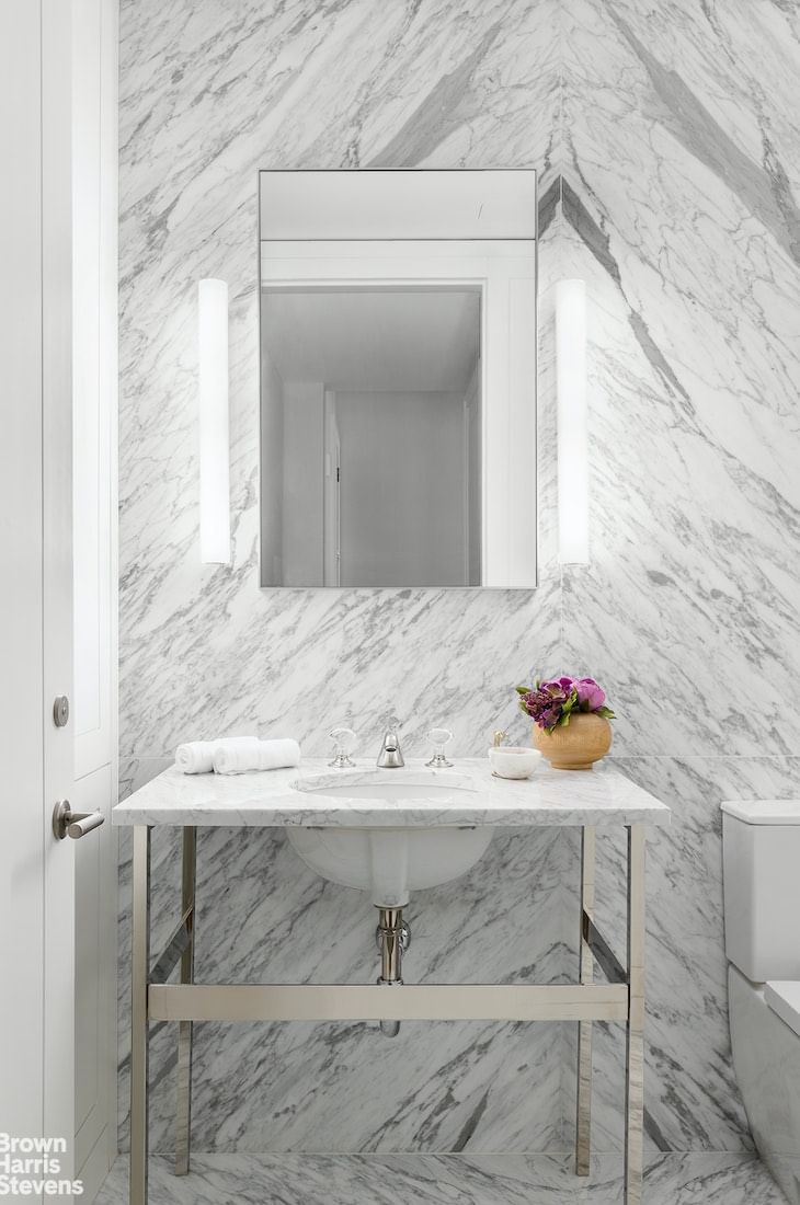 Real estate property located at 1289 LEXINGTON #18A, New York, Carnegie Hill, New York City, NY