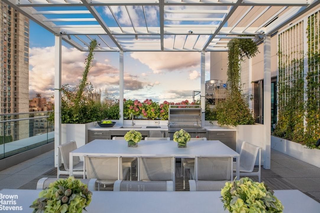 Real estate property located at 1289 LEXINGTON #18A, New York, Carnegie Hill, New York City, NY
