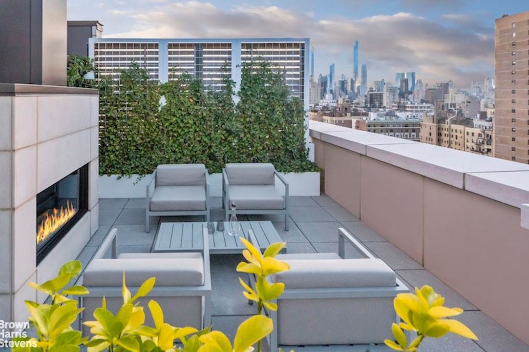Real estate property located at 1289 LEXINGTON #18A, New York, Carnegie Hill, New York City, NY