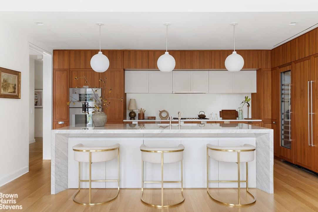 Real estate property located at 1289 LEXINGTON #18A, New York, Carnegie Hill, New York City, NY