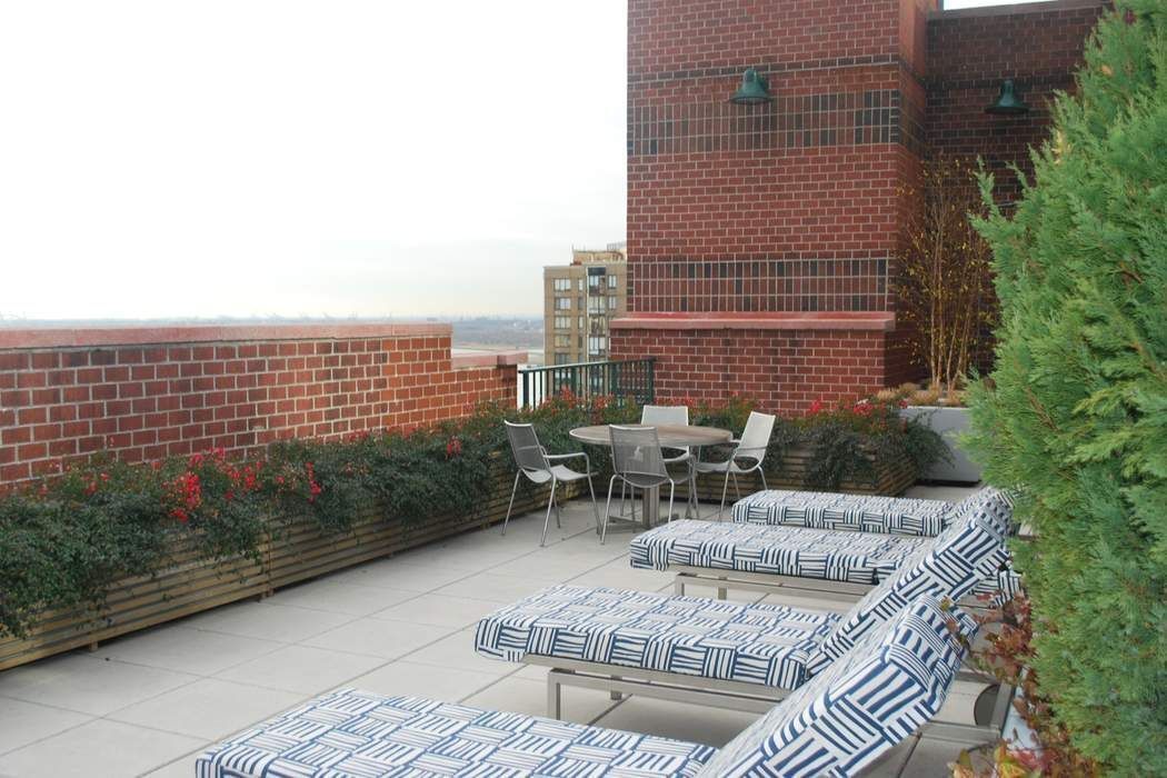 Real estate property located at 225 Rector #11R, New York, Battery Park, New York City, NY