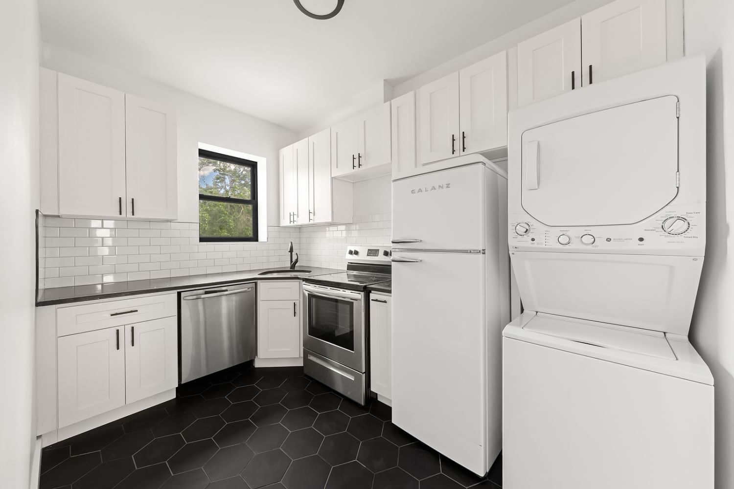 Real estate property located at 64 DE SALES, Kings, Bushwick, New York City, NY