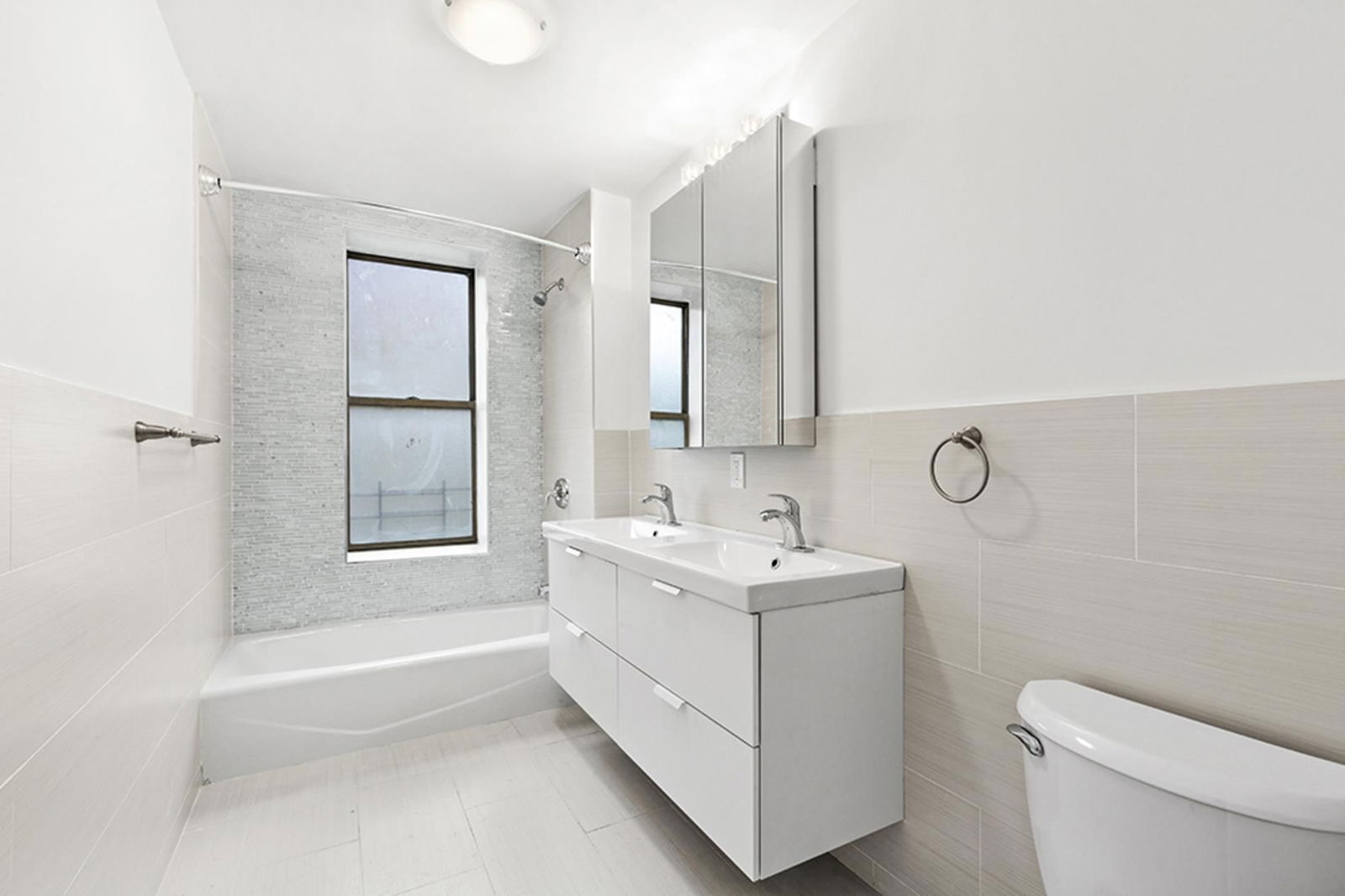 Real estate property located at 811 Walton E-22, Bronx, Mott Haven, New York City, NY