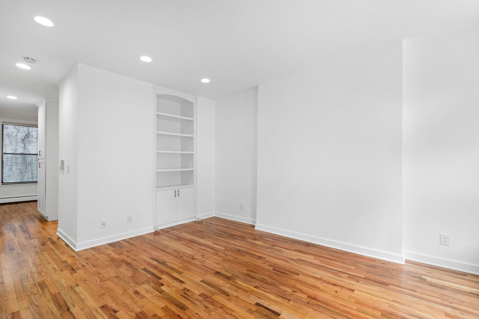 Real estate property located at 365 MANHATTAN E, New York, South Harlem, New York City, NY