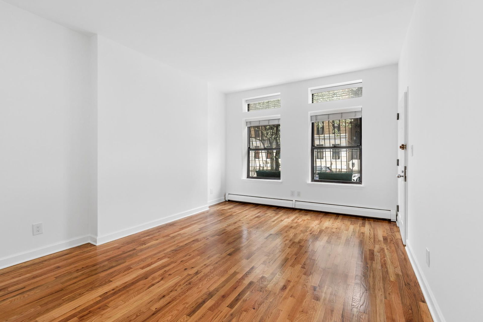 Real estate property located at 365 MANHATTAN E, New York, South Harlem, New York City, NY